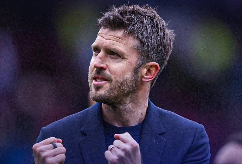 Manchester United prepara negociações para efetivar Carrick como técnico